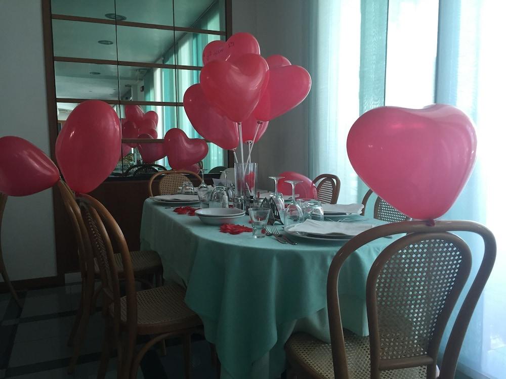 Hotel Gaby Rimini Ngoại thất bức ảnh