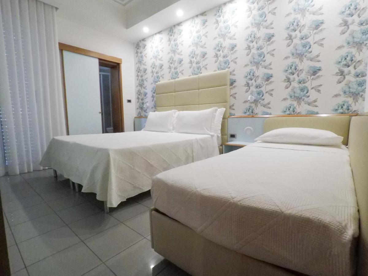 Hotel Gaby Rimini Ngoại thất bức ảnh