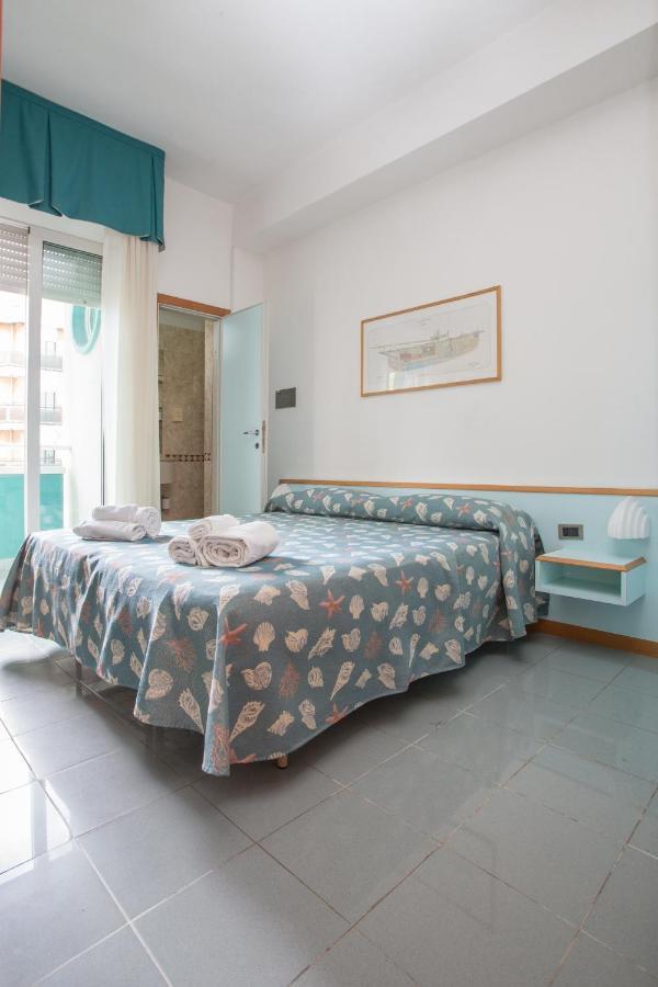 Hotel Gaby Rimini Ngoại thất bức ảnh