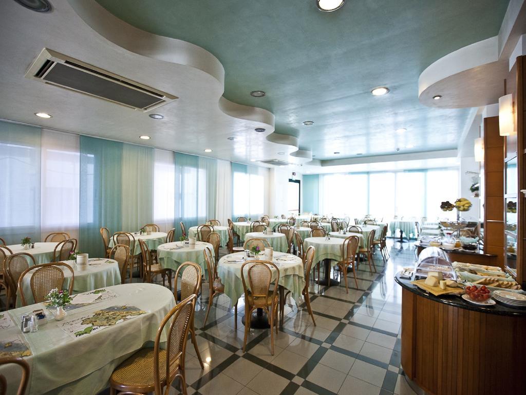 Hotel Gaby Rimini Ngoại thất bức ảnh