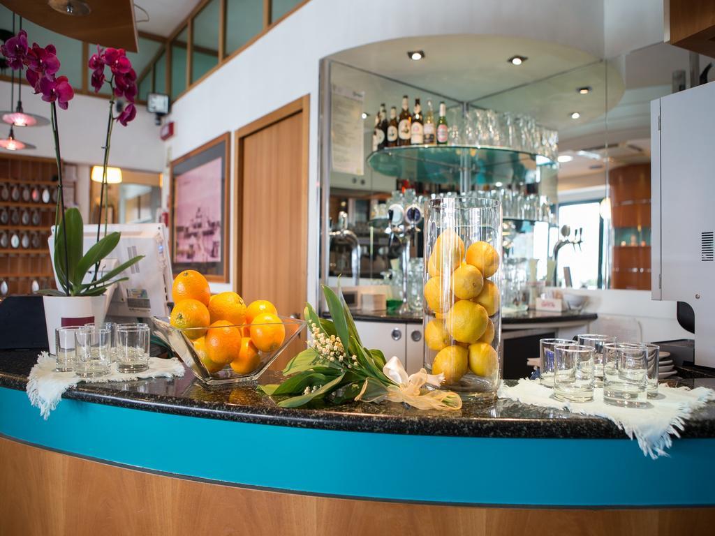 Hotel Gaby Rimini Ngoại thất bức ảnh