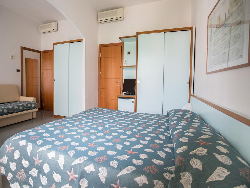 Hotel Gaby Rimini Ngoại thất bức ảnh