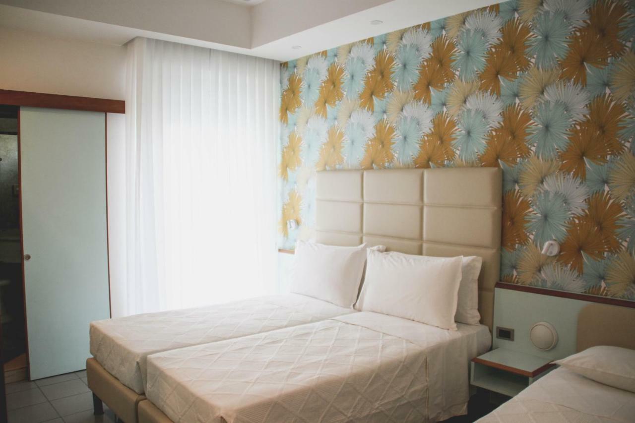Hotel Gaby Rimini Ngoại thất bức ảnh